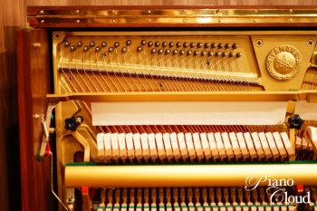 中古アップライトピアノ　WX102R