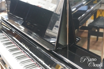 中古アップライトピアノ UX30A