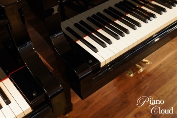 中古グランドピアノ C3E