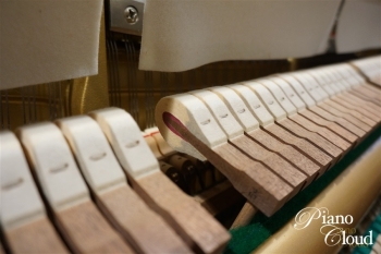 中古アップライトピアノ UX30A