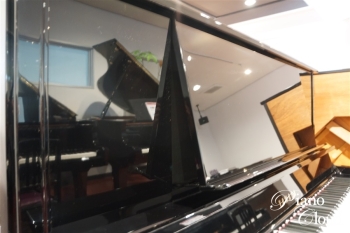 中古アップライトピアノ UX30Bl