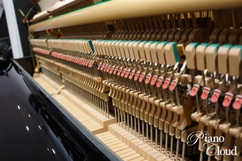 中古アップライトピアノ UX30Bl