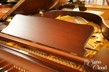 中古グランドピアノ G2E CP