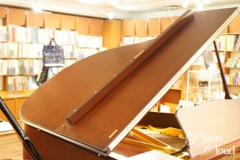 中古グランドピアノ G2E CP