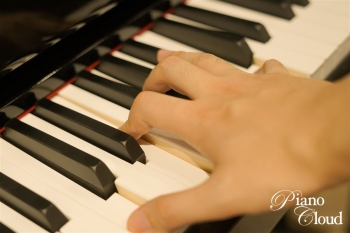 電子ピアノ　GP-510BP