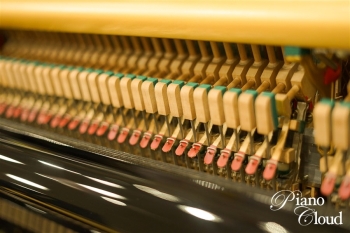 中古アップライトピアノ　U1H 消音機能付