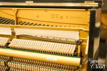 中古アップライトピアノ　U1H 消音機能付