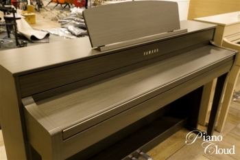 電子ピアノ CLP-745DW