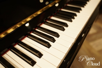 中古アップライトピアノ U100