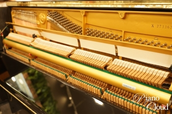 中古アップライトピアノ　UX