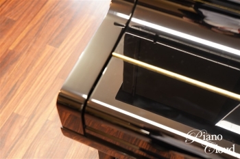 中古アップライトピアノ UX30Bl