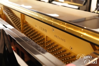 中古アップライトピアノ UX30Bl