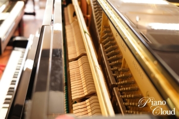 中古アップライトピアノ UX30Bl