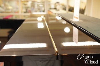 中古アップライトピアノ U30A