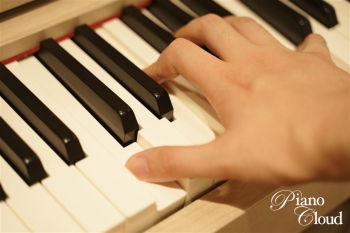 電子ピアノ CLP-635WA