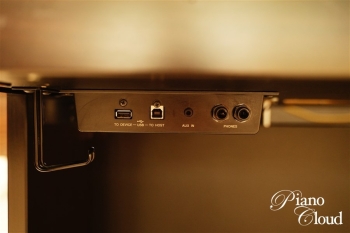 電子ピアノ CLP-635R