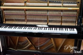 中古アップライトピアノ UX-3