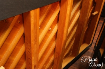 中古アップライトピアノ YU1