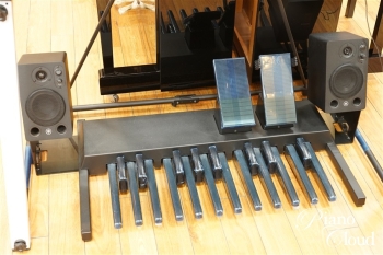 エレクトーン　ELC-02カジュアルモデル