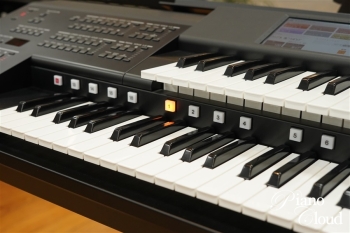 エレクトーン　ELC-02カジュアルモデル