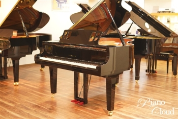 グランドピアノ C3X espressivo