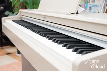 ヤマハ　電子ピアノ  YDP-165WA