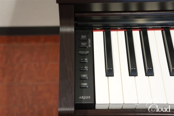 電子ピアノ　YDP165