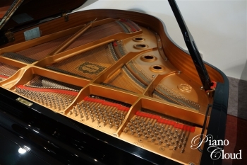 中古グランドピアノ C2L