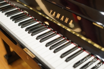 中古アップライトピアノ UX-3