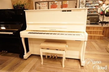 中古ピアノ　MX200MR