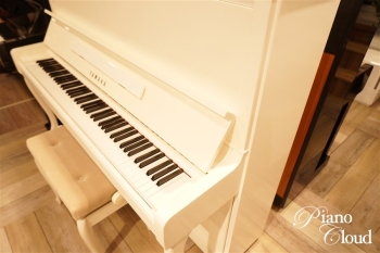 中古ピアノ　MX200MR