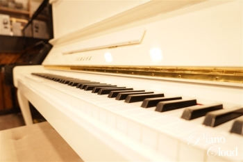 中古ピアノ　MX200MR