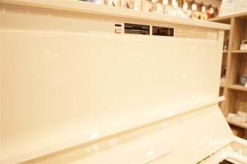 中古ピアノ　MX200MR