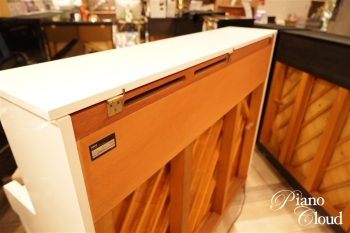 中古ピアノ　MX200MR