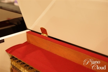 中古ピアノ　MX200MR