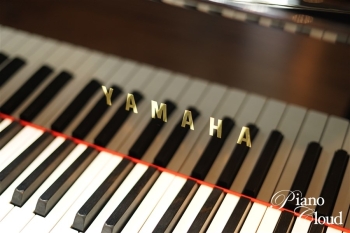 中古グランドピアノ C3 Artistic Edition(消音機能付き) 