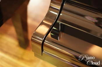 中古グランドピアノ G2A