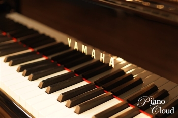 中古グランドピアノ C5