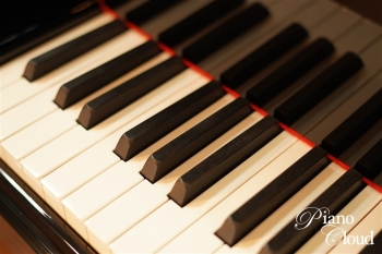 中古グランドピアノ C5