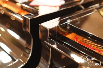 中古グランドピアノ C5