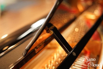 中古グランドピアノ C5