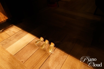 中古ピアノ　b113