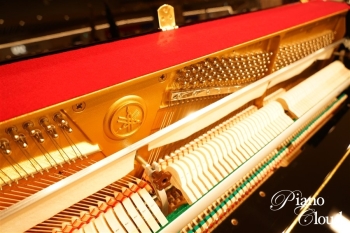 中古ピアノ　b113