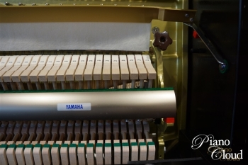 アップライトピアノ YU11