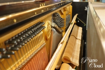 中古アップライトピアノ　U1A