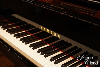 グランドピアノ C3X