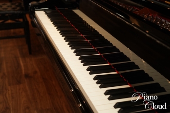グランドピアノ C3X