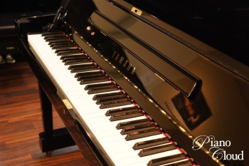 中古アップライトピアノ UX-1