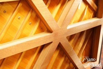 中古アップライトピアノ UX-1