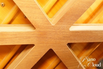 中古アップライトピアノ UX-1